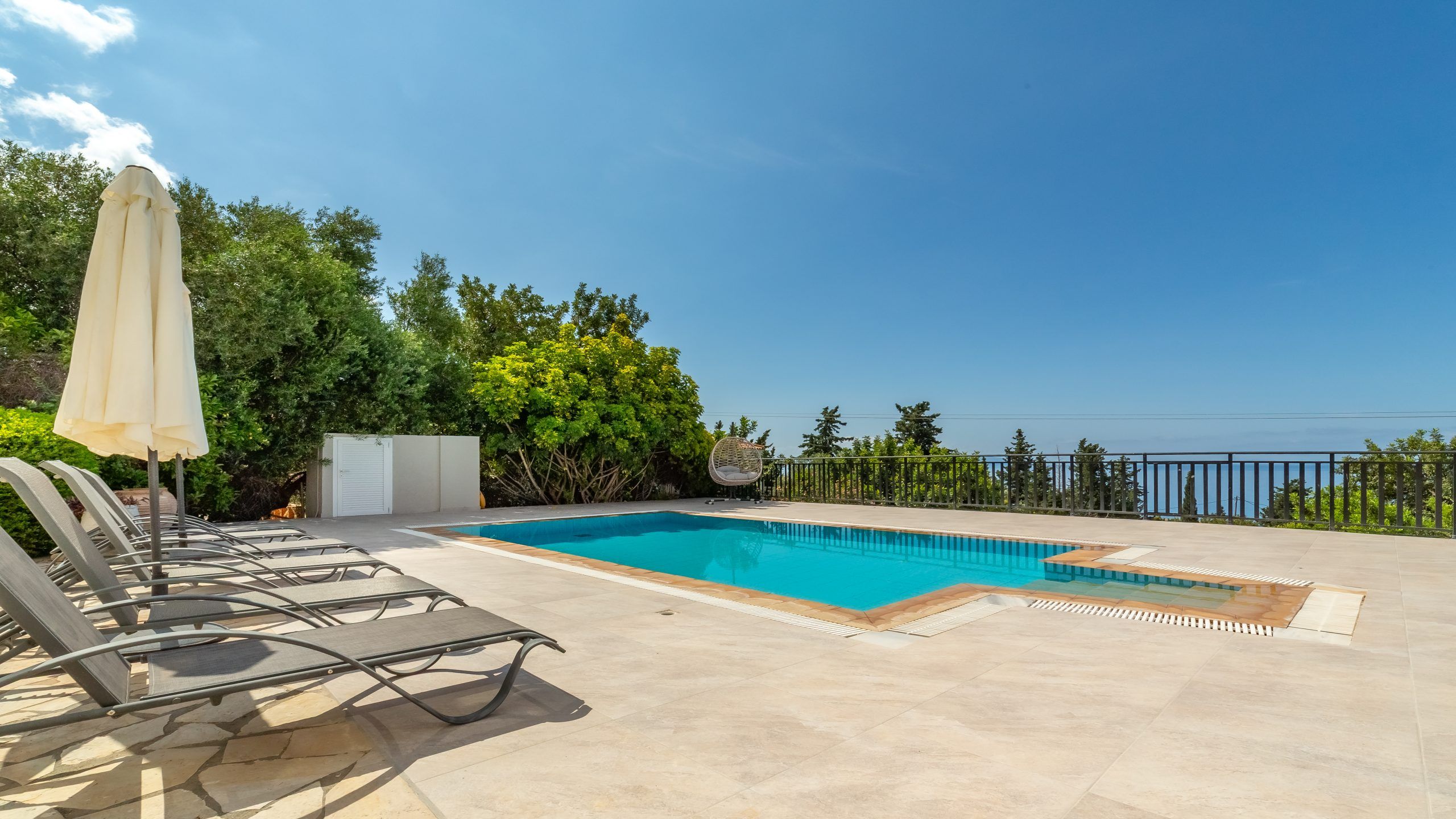 Καλωσήλθατε στο Santorelliproperties.com